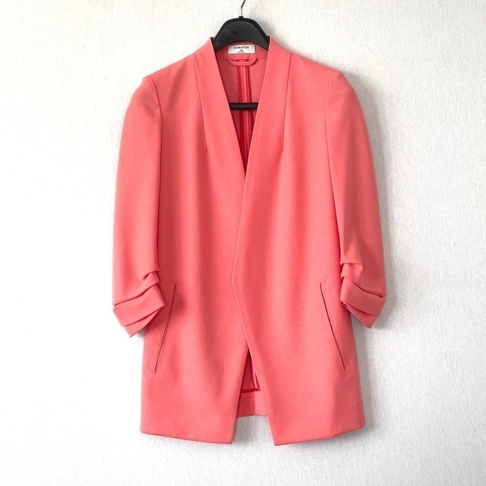 ARITZIA Babaton Power Blazer in Fresco Pink